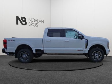2025 Ford F-350 Super Duty PLATINUM  - Sunroof - Image 6
