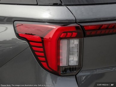 2025 Ford Explorer Active  - Activex Seats - 20" Wheels - Image 9