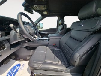 2025 Ford F-350 Super Duty PLATINUM  - Moonroof - Image 8