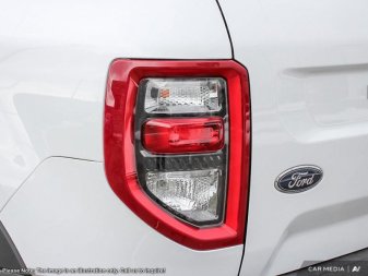 2025 Ford Bronco Sport Badlands  - Sunroof - Image 9