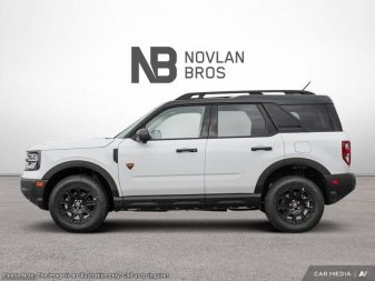 2025 Ford Bronco Sport Badlands  - Sunroof - Image 2