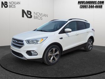 2017 Ford Escape SE  - Heated Seats - Navigation - Image 0
