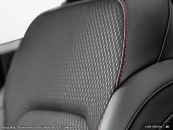 2025 Ford Escape ST-Line Select   - Tech Package - Image 19