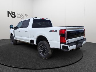 2025 Ford F-350 Super Duty PLATINUM  - Moonroof - Image 3