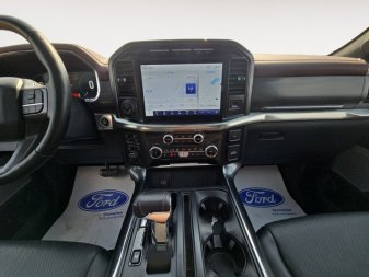 2022 Ford F-150 Lariat  - Heated Seats - Navigation - Image 12