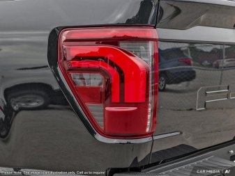 2025 Ford F-150 Platinum - Image 10