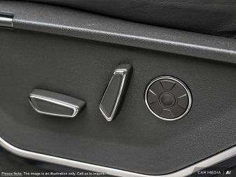 2025 Ford F-150 Platinum - Image 25