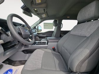 2025 Ford F-350 Super Duty XLT  - Diesel Engine - Image 8