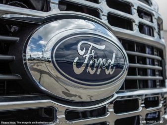 2025 Ford F-350 Super Duty XLT  - Diesel Engine - Image 8
