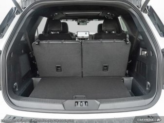 2025 Ford Explorer ST-Line  - Premium Package - Image 6