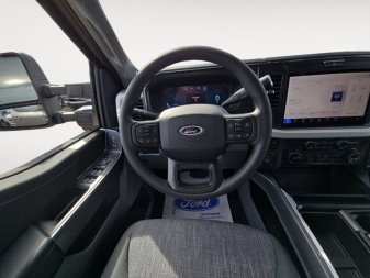 2025 Ford F-350 Super Duty XLT  - Diesel Engine - Image 11