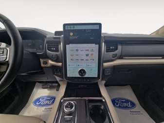 2022 Ford Expedition Platinum  - Navigation - Sunroof - Image 10