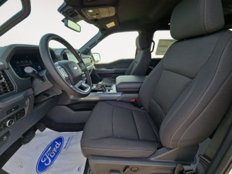 2025 Ford F-150 XLT - Image 8