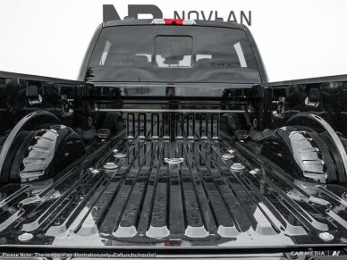 2025 Ford F-350 Super Duty Platinum - Image 6