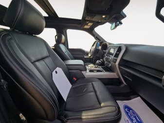 2020 Ford F-150 Lariat  - Navigation - Sunroof - Image 13