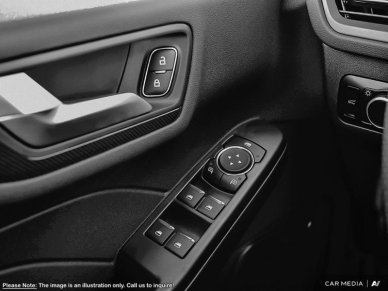 2025 Ford Escape ST-Line  - Heated Seats - Image 12