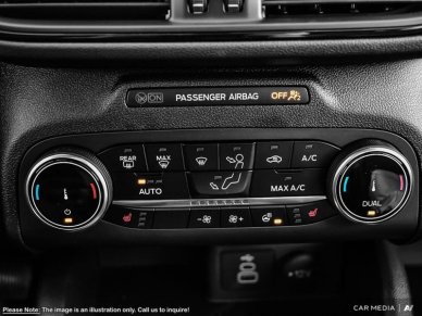 2025 Ford Escape ST-Line  - Heated Seats - Image 20