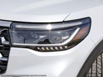 2025 Ford Explorer Platinum  - Sunroof -  Cooled Seats - Image 9