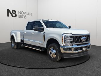 2025 Ford F-350 Super Duty Lariat  - Power Stroke - Image 6