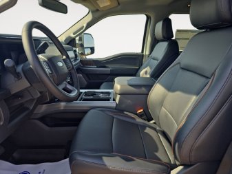 2025 Ford F-350 Super Duty Lariat  - Power Stroke - Image 8