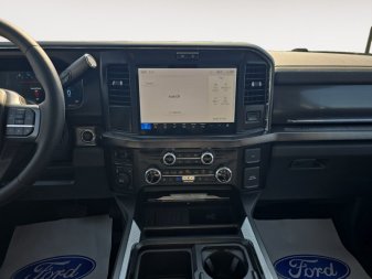 2025 Ford F-350 Super Duty Lariat  - Power Stroke - Image 10