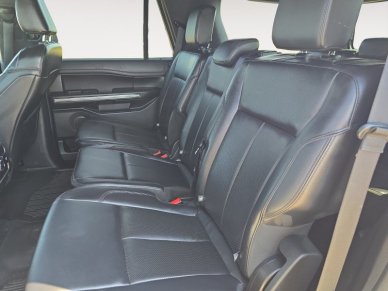 2021 Ford Expedition XLT  - Sunroof - Heated Seats - Image 12