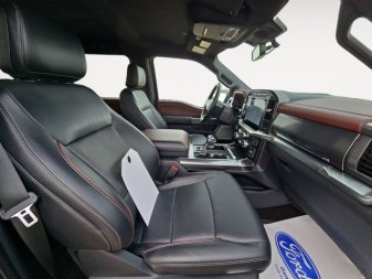 Ford F-150 Lariat  - Heated Seats - Alloy Wheels 1FTFW1E55NKF13517 127207