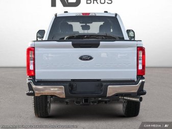2025 Ford F-350 Super Duty XLT  - Running Boards - Image 4