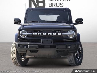 2025 Ford Bronco Outer Banks - Image 1
