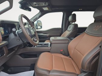 Ford F-450 Super Duty King Ranch  - Moonroof 1FT8W4DM3TEC01727 129810