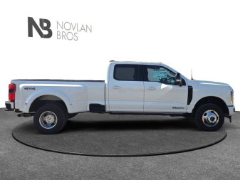 2026 Ford F-350 Super Duty Platinum  - Diesel Engine - Image 6