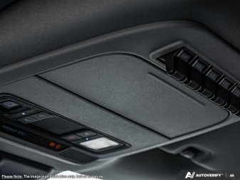 2025 Ford F-350 Super Duty XLT  - Power Stroke - Image 18