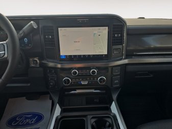 2025 Ford F-350 Super Duty Lariat  - Power Stroke - Image 10