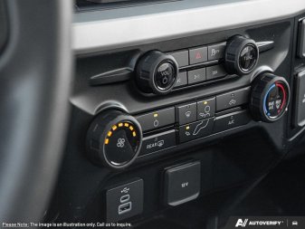 2025 Ford F-250 Super Duty XLT  - Running Boards - Image 22