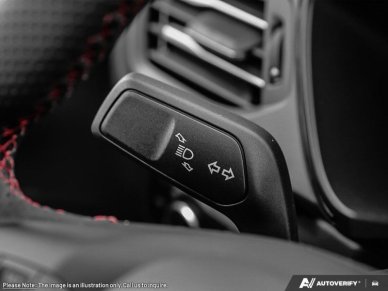 2025 Ford Escape ST-Line Select   - Sunroof - Tech Package - Image 24