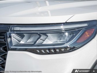2025 Ford Explorer ST  -  Sunroof -  Cooled Seats - Image 9
