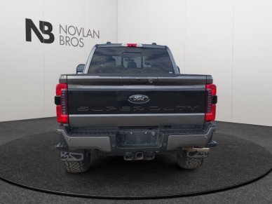 2023 Ford F-350 Super Duty Lariat  - Leather Seats - Image 4