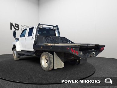 GMC TC5500 BASE  - SOLD AS IS -  DVD Player 1GDE5E39X7F424657 128932