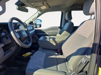 2023 Ford F-350 Super Duty XLT  - Diesel Engine - Image 8
