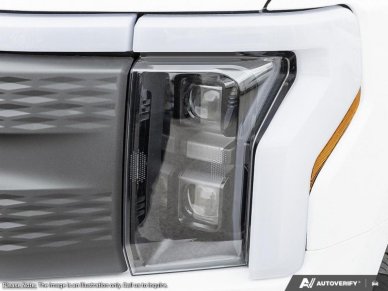 2025 Ford F-150 Lightning Flash - Image 9