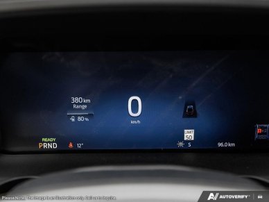 2025 Ford F-150 Lightning Flash - Image 13