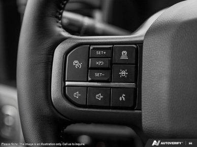 2025 Ford F-150 Lightning Flash - Image 14