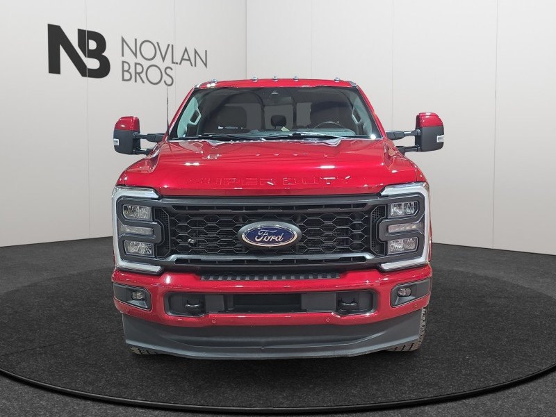 Ford F-350 Super Duty Lariat  - Diesel Engine 1FT8W3BT1PED87150 131238