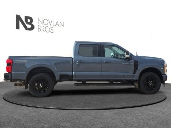2023 Ford F-350 Super Duty Lariat  - Diesel Engine - Image 6
