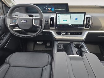 2025 Ford Expedition Platinum  - BlueCruise - Image 9