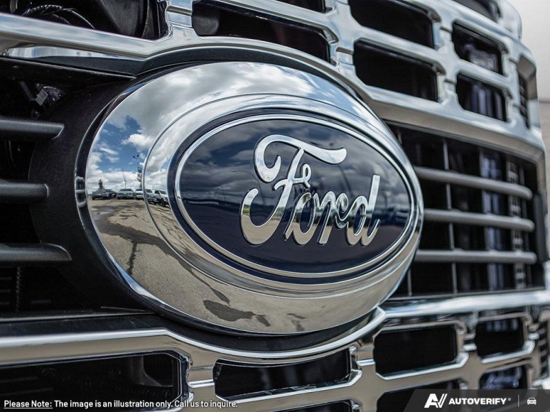 Ford F-350 Super Duty XLT  - Diesel Engine 1FT8W3BT4TEC91913 130596