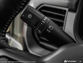 2025 Ford F-150 Lariat  - Sunroof - Image 24