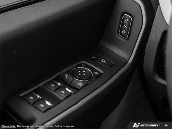 2025 Ford F-550 Super Duty DRW XLT  - Running Boards - Image 13