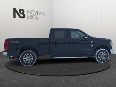 2021 Ford F-350 Super Duty Lariat  - Power Stroke - Image 8