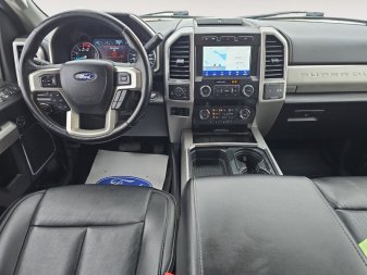 2021 Ford F-350 Super Duty Lariat  - Power Stroke - Image 9